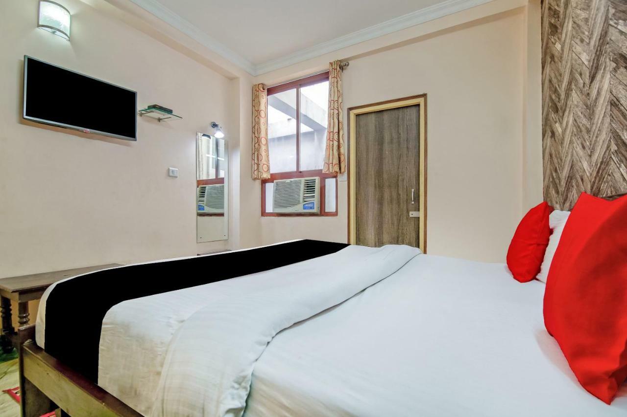 Capital O 41962 Hotel Mandakini Continental Lucknow Ngoại thất bức ảnh